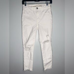 American Eagle Outfitters Women's White Ripped Skinny Jeans